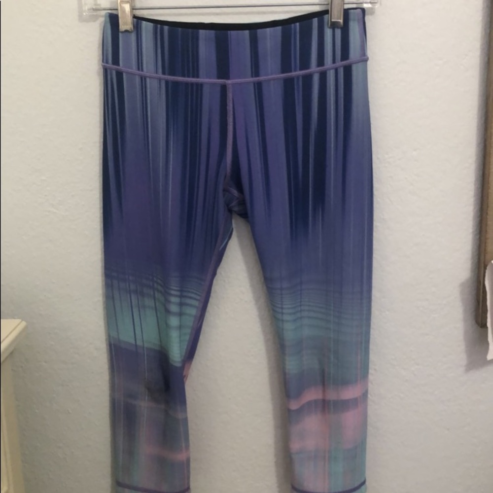 Ivivva reversible leggings